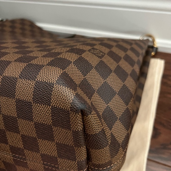 SOLD Authentic Louis Vuitton Graceful MM - Picture 4 of 15